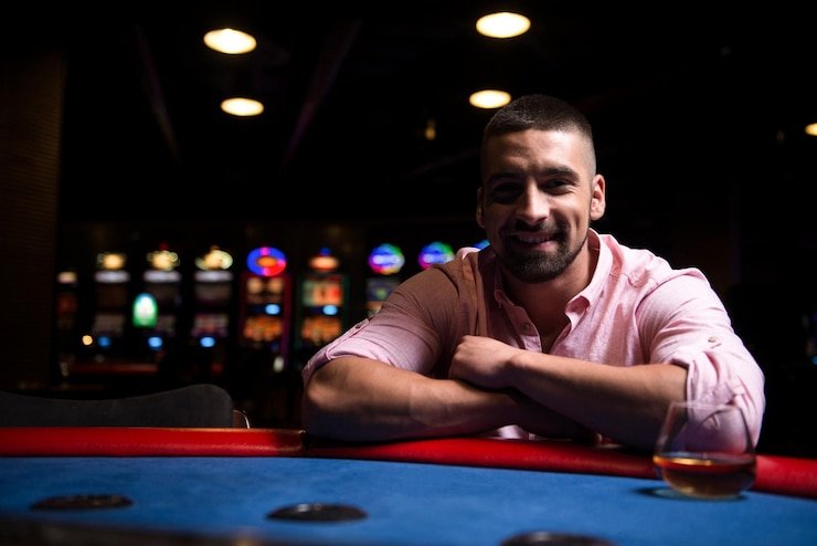 Antarmuka Sydney Pools di platform poker77